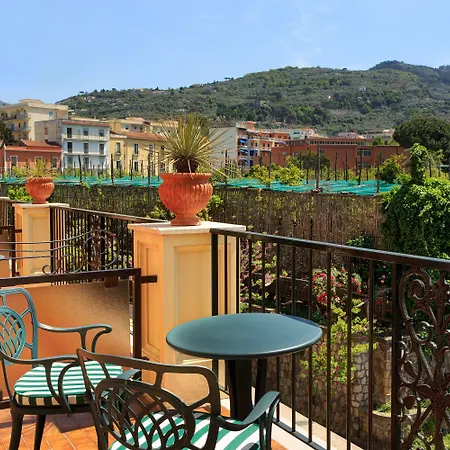 Hotel Grand Royal 5*