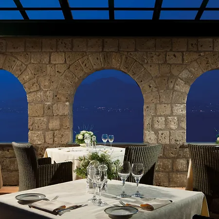Grand Royal Sorrento