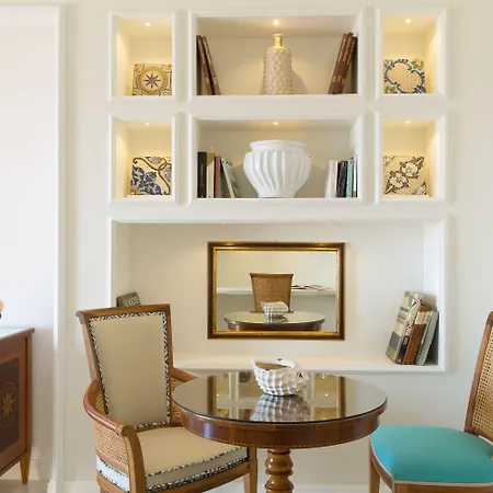 Grand Royal Hotel 5*