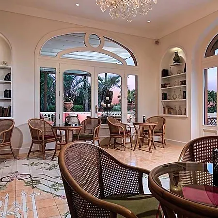 Grand Royal Hotel 5*