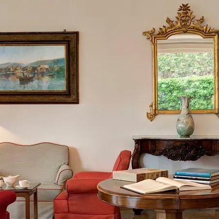 Grand Royal Hotel 5*