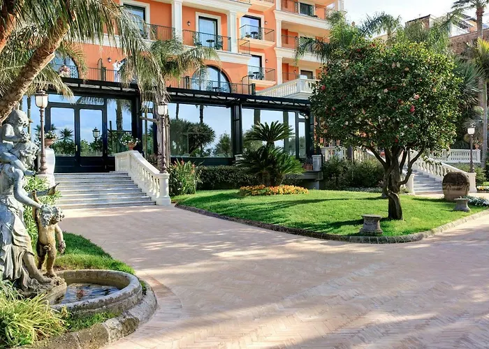 Grand Royal Отель