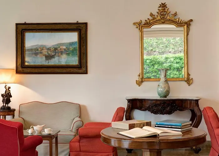 غراند رويال فندق 5*